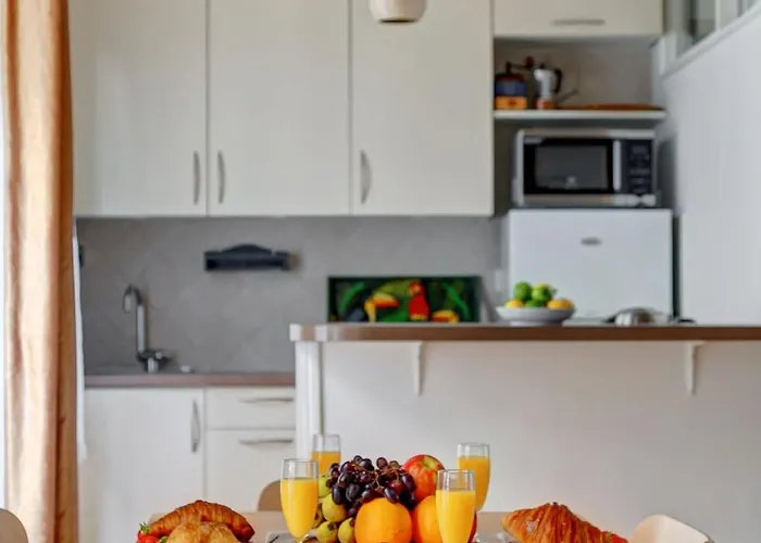 شقة Serenty - 1br Eiffel Tower & Rue Cler باريس